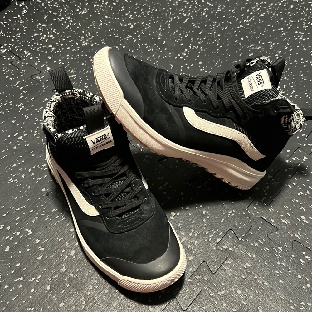 VANS UltraRange Hi DL MTE Woven Black Mountain Ed. Womens 9.5 Mens 8